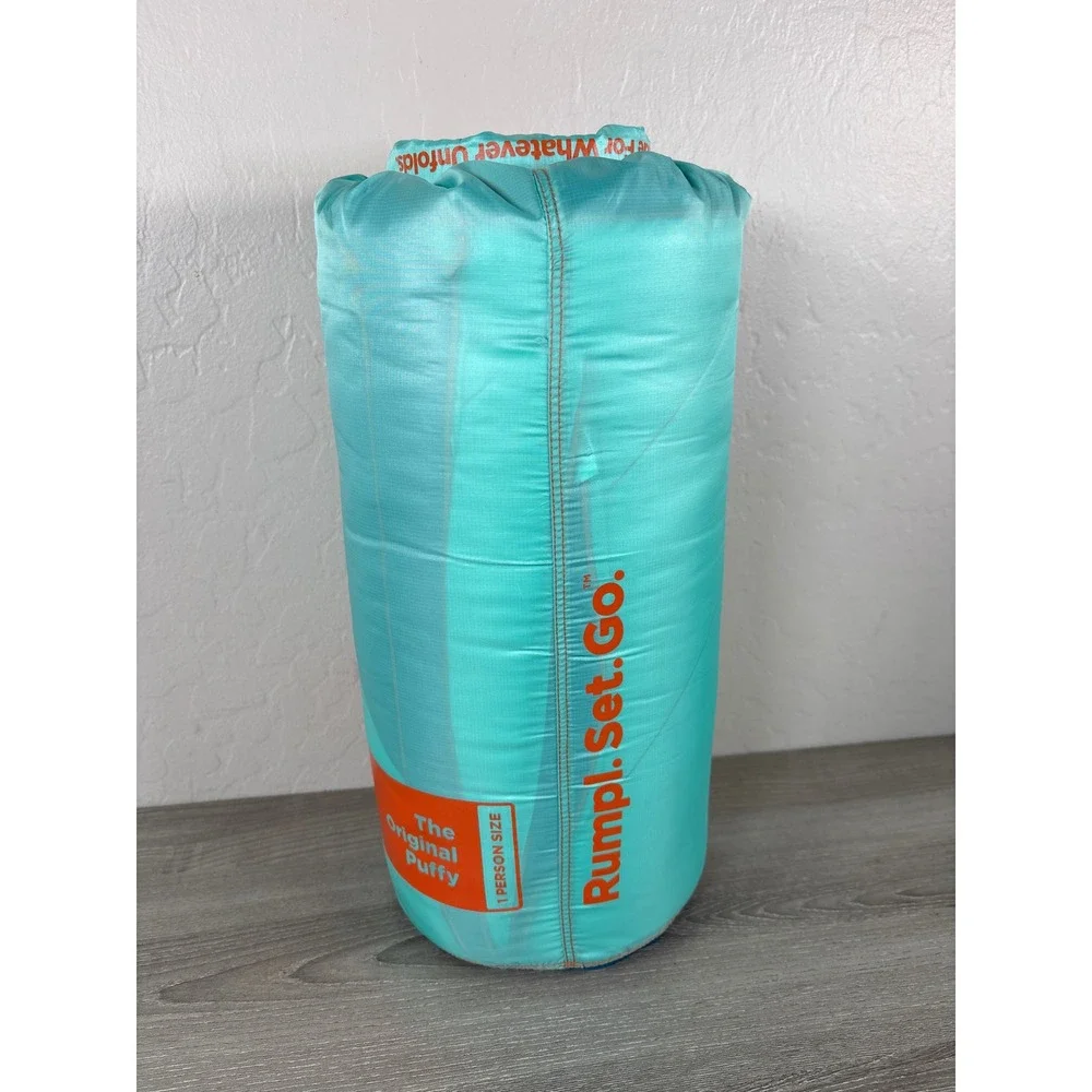 Rumpl The Original Puffy Blanket SEAFOAM 1 Person Size with Cape Clip NWT